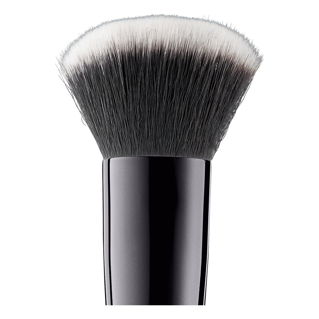 E.L.F. Powder Blurring Brush